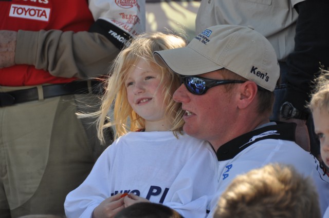 B35E6EFD-6F14-4BC0-81B0-7544875C0994