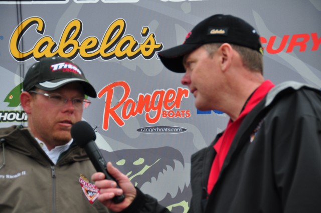 B36623DB-545B-4E17-A28C-62B6FE7FCE14