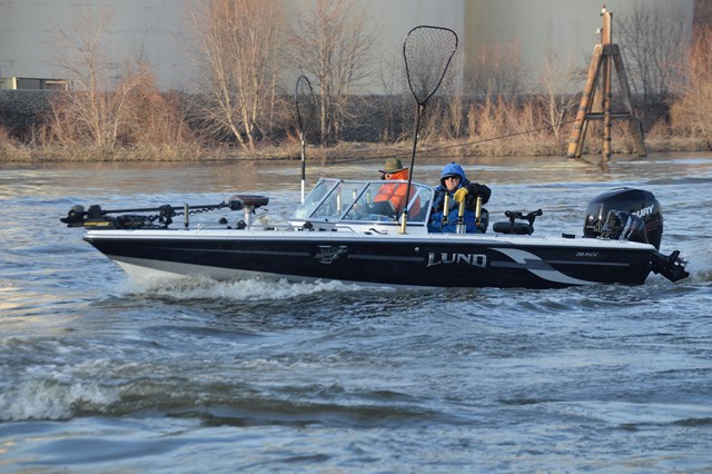 B37BDD72-B02D-4F44-9A5B-CF394D7C4C1F