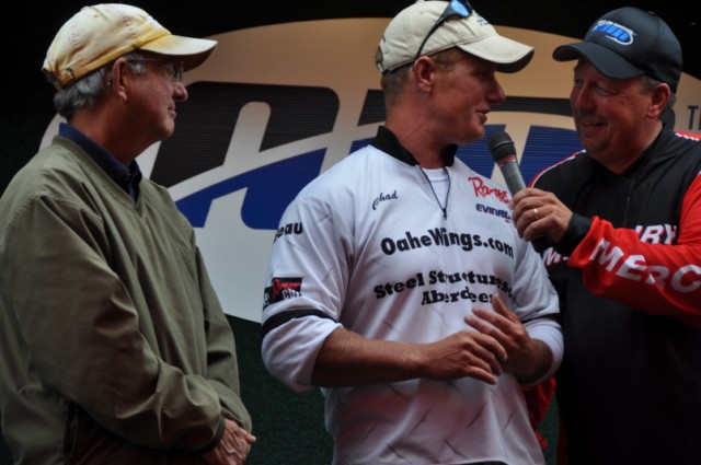 B3929C20-82FE-4A27-8D5C-B69046FDA0CF