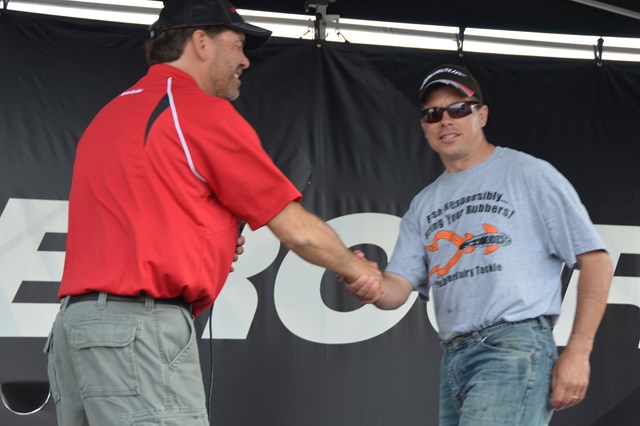 B3984FFD-81DD-4EE1-8A43-26F6F5064D19