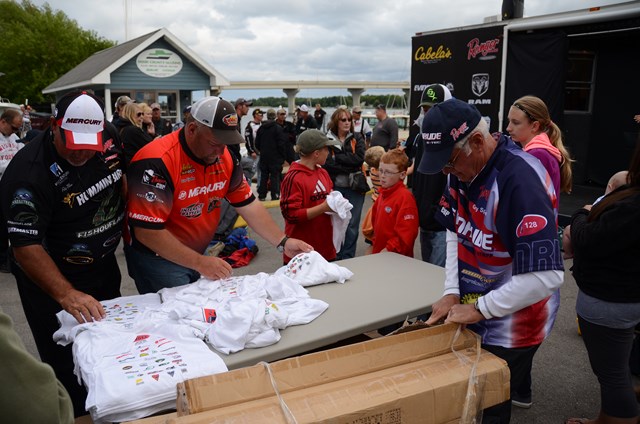 B3CF9C0A-EC83-4388-9A1C-FD78B7C300B2