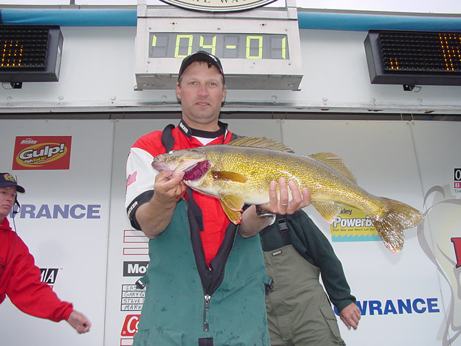 B3E41374-F749-4466-B801-97F0B503B3E9