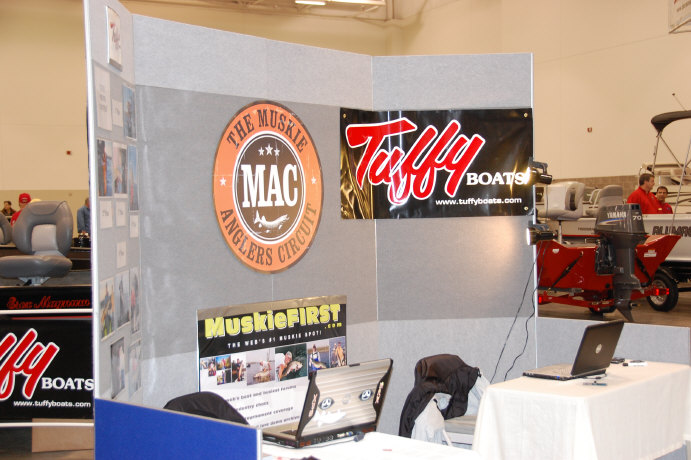 B3EE5EAA-B691-441A-BFA2-E1191ED2E4F4