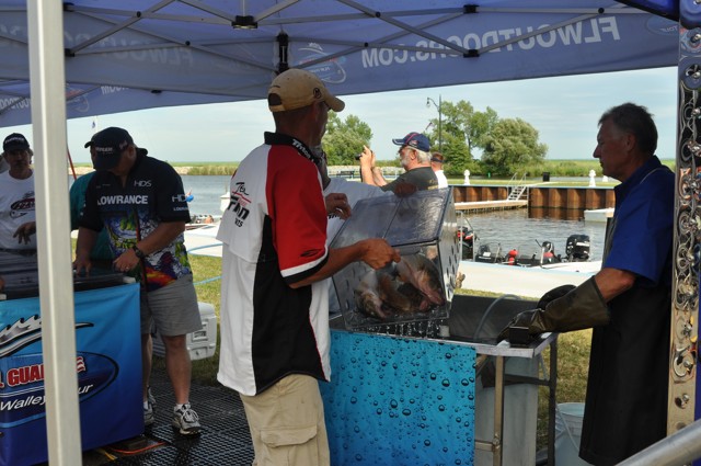 B3F02299-CCA5-4315-B913-B6444386F91B