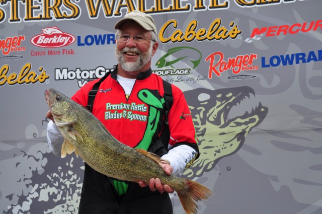 B3FBD808-B23C-4657-A64E-FA7DF015AE06