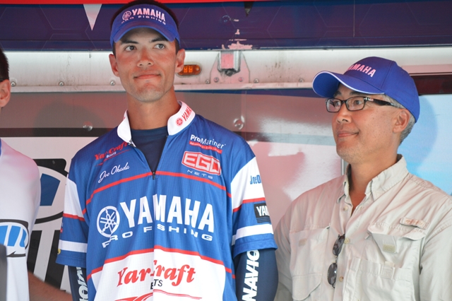 B40E16DE-1C3B-4C8D-A00C-2CA4F626A81C