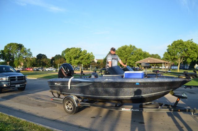 B4125130-F716-449F-8D85-5E58DDC8668D