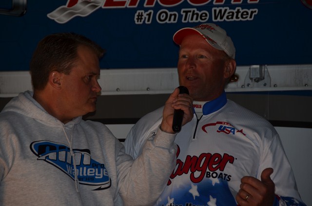 B41EF2F1-B9D0-4917-AF97-B860849FE3CF