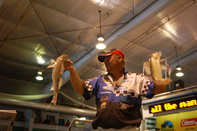 B42F311B-B9EB-4DA9-8F26-B2023A7CA13F