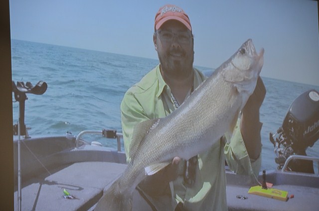 B451F2B0-56AF-47F6-B988-754AF772BCCC