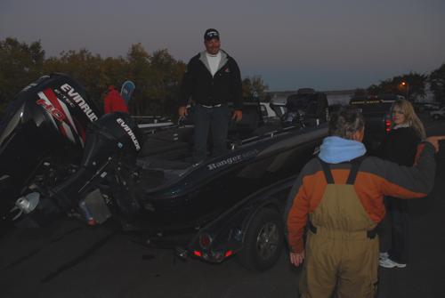 B4806D8F-2126-4E8D-A4CE-8FACDADE258D