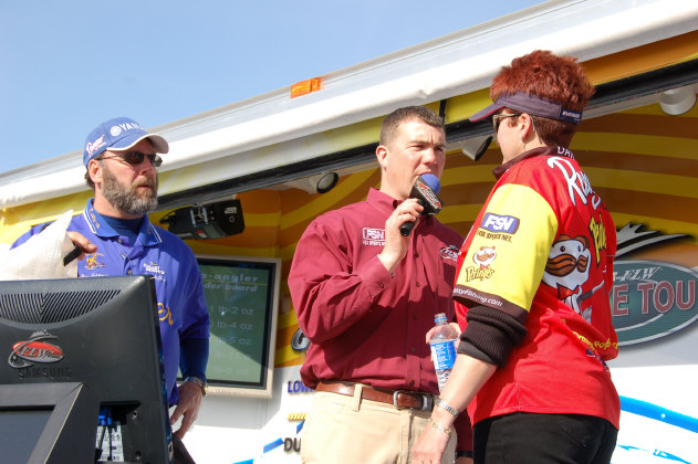 B50A05D3-03B7-4ADA-B07E-72A6D8AB9DC4