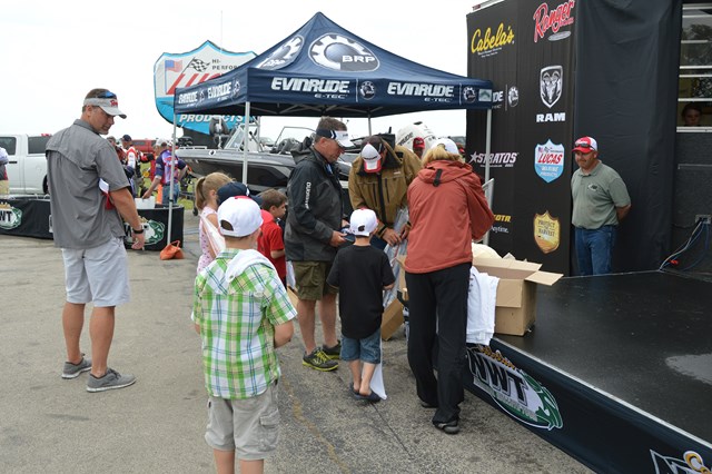 B51B8CA3-97E4-434C-A5D9-BD767D5BA7FB