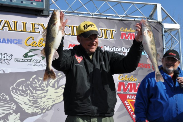 B521AF3E-0B93-4E4E-AC9E-2B81170BCBA7