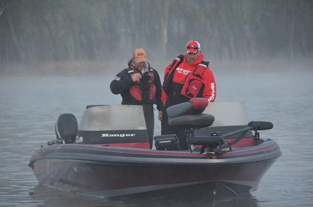 B52983FE-28EF-4C3A-9E72-11DD370D9D36