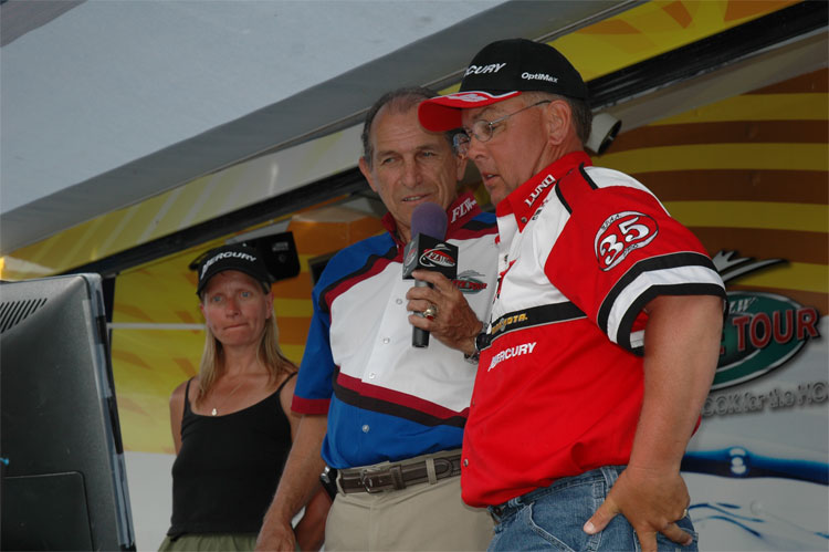 B531DFA5-168F-4D0D-994B-13676597F244