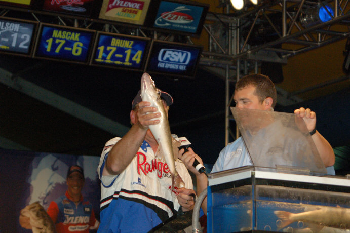 B54482DC-9530-41B5-8C91-FD34C37057BA