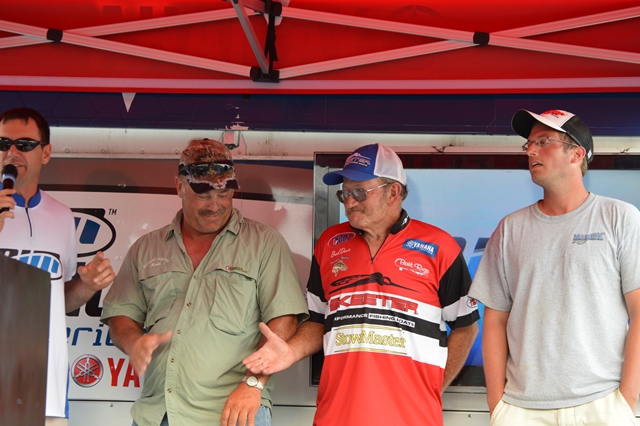 B55E16A2-52EE-41BE-AA0E-12AA355E31A2