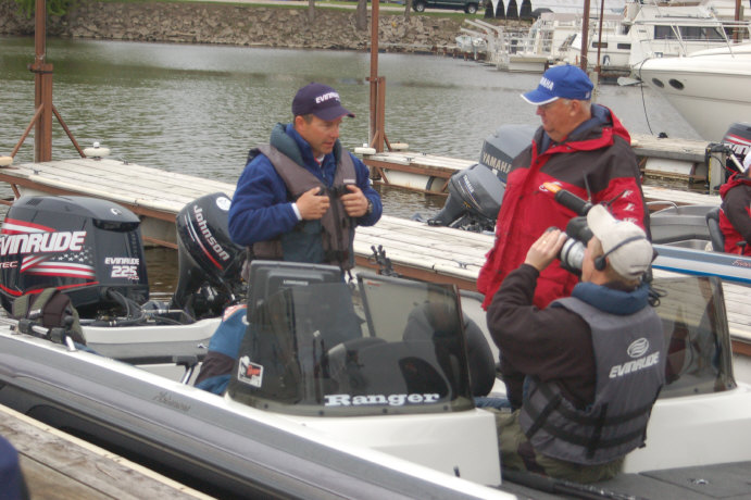 B574D55A-669E-40EC-AF26-4A6E31E4D652