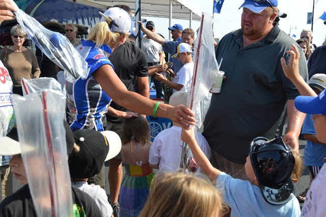 B58ABAC5-0D91-467B-B2AA-3F1F6E11D059