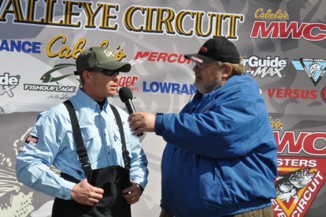 B58B7365-D0CC-4C21-9F36-FE4FDE143192