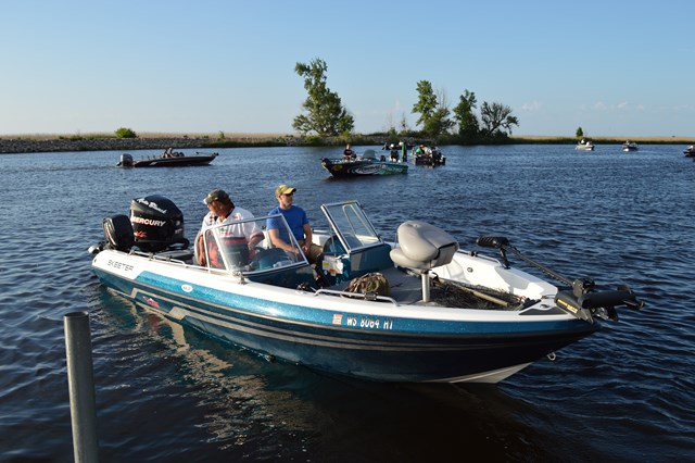 B59DEB5F-E79D-43E7-B798-B962982B5F66