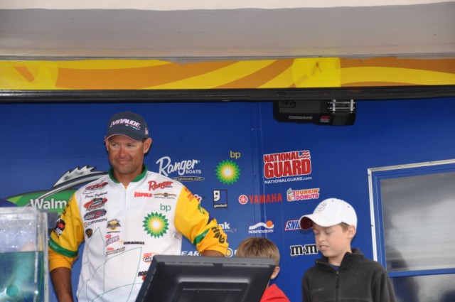 B5BD97A0-B637-46E9-821E-F553F8DDBACD