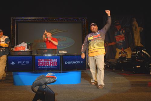 B5CAC93E-01F9-40F4-AD97-AF90D9C187D8