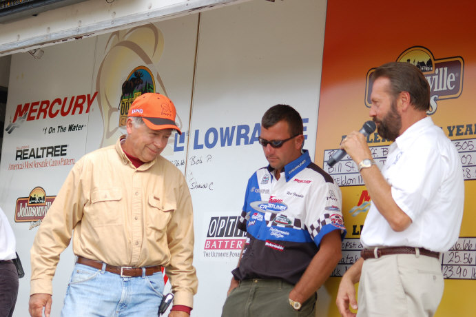 B5E18FEE-8A8C-46E2-808F-C5D6BE7C5E50