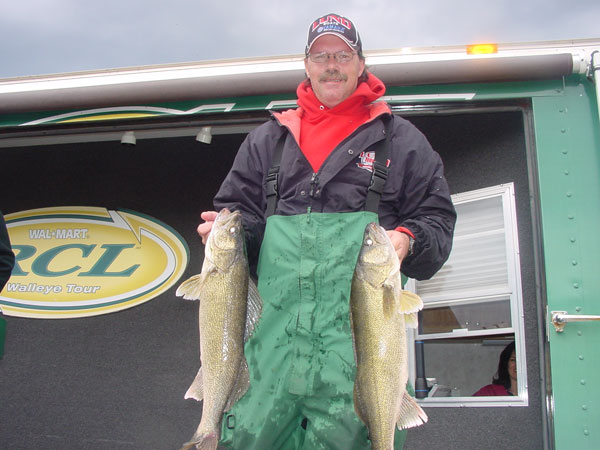 B645FB67-08A6-47CE-9615-653D6651FD19