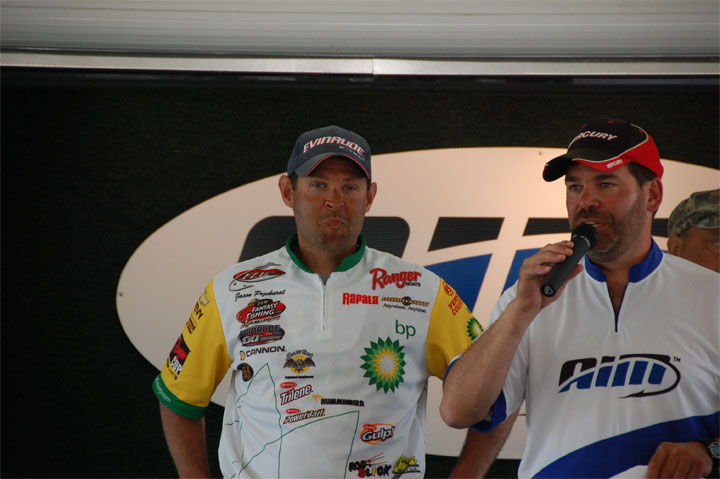 B6632595-8C41-4327-B003-230E0937A99B