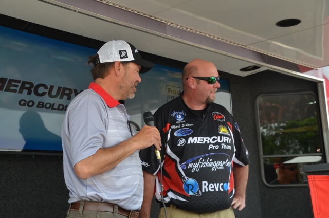 B66BFF4F-E907-4A5D-A1BC-E85496739DF7