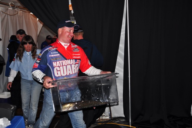 B694E818-B2A5-4D28-8284-BD0627B71095