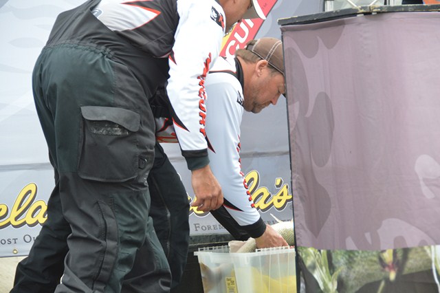 B6B67B28-EBB6-43D7-914A-D21DEDC5904A