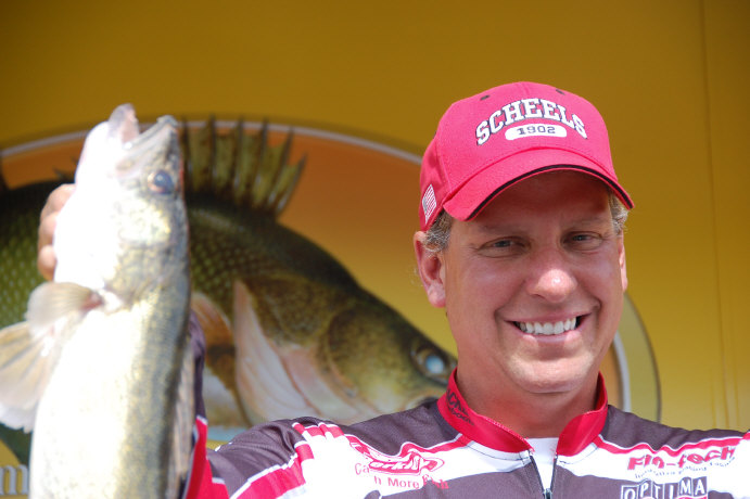 B6DD44D4-E672-43F6-AB18-C91F594E8A72