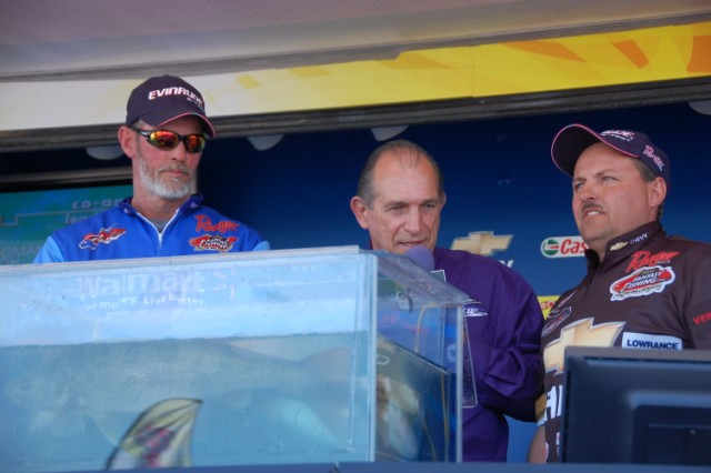 B7336504-9956-416A-8816-A9709E5C535B