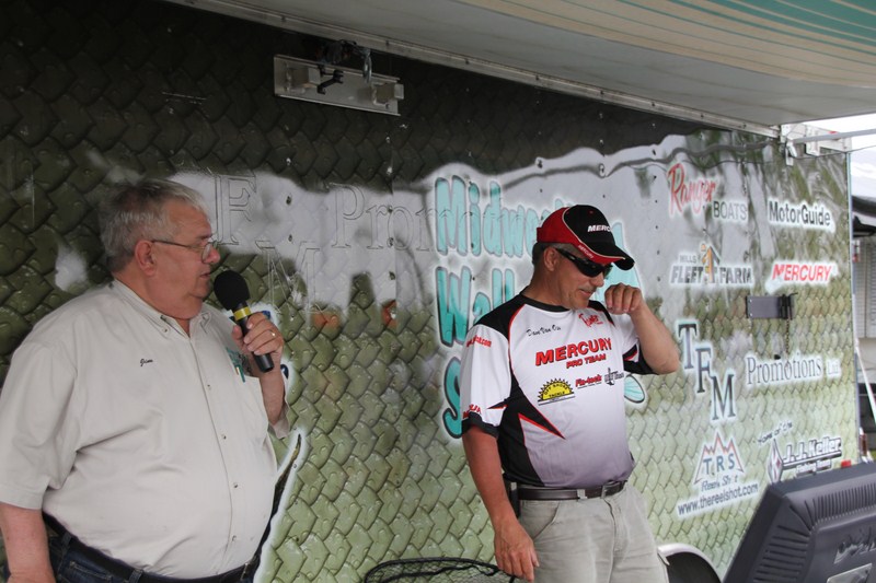 B7401B2E-843E-4D45-9F51-3079AB2BB2D4