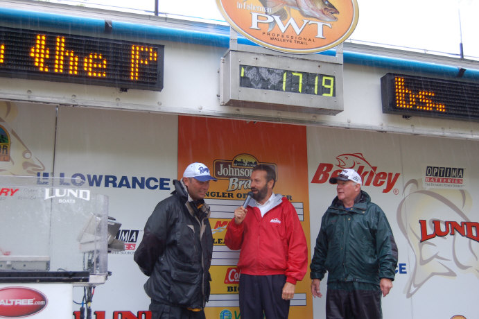 B7507BCC-CA79-4CC8-851D-B1D2F3A50291