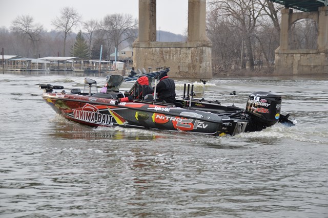 B7603946-40EE-4C94-B822-31341EAA3F6E