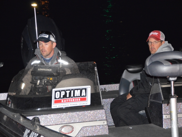 B76B7F2A-309F-40B8-9989-86F28B2AAA02