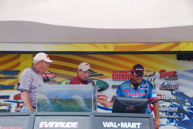 B7A58A0C-7F5B-4411-A942-0176D8D8D4D2