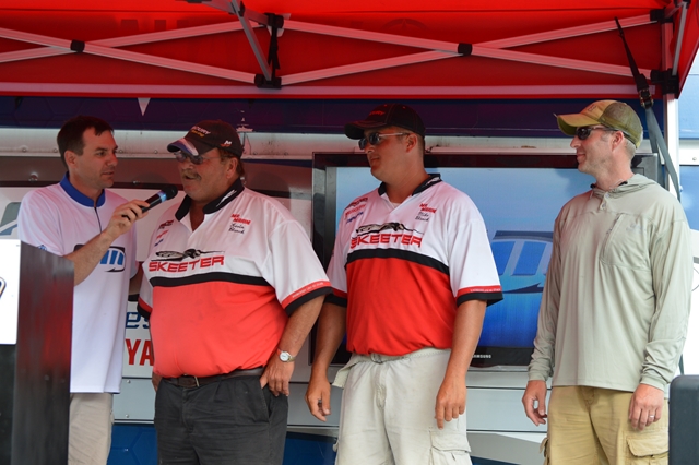 B7D52406-E80B-4FF6-BFC3-360B446BBADF