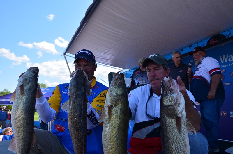 B7F8E9B3-ACEB-485B-AD1E-A5F9879A8EF8