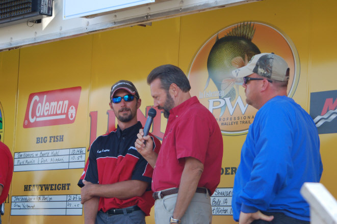 B7FD44D9-9FAF-431A-A38A-4EC95EBFD37B