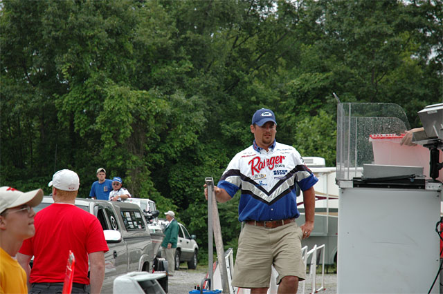 B7FDBCA7-E47E-400E-8892-CA65CF3670C0