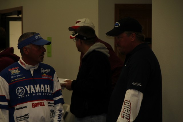 B816E19C-6AF8-48B3-BFD0-0498AF184EF3