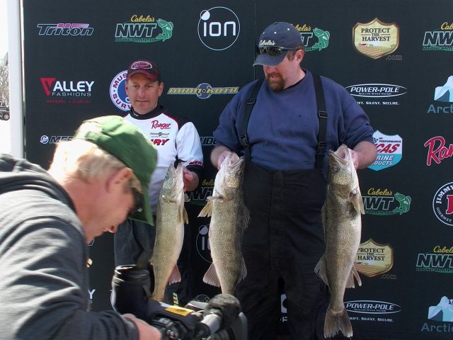 B84728FD-2973-4D63-89D5-C8B1D74D578F