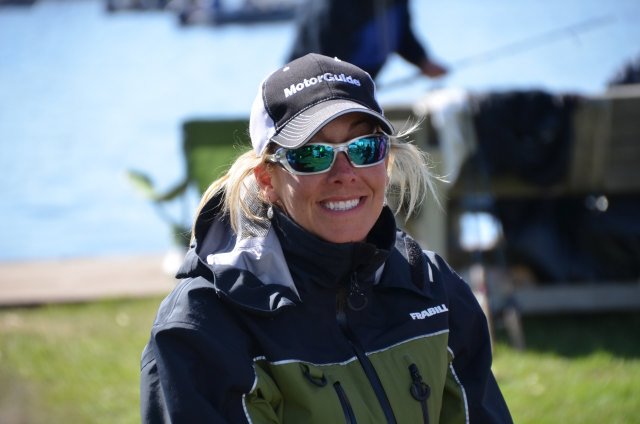 B84D2987-C80C-4C23-A2FC-8CB47658C45D