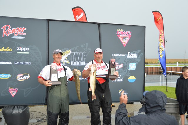 B869A668-3D5C-4D9B-9F08-1AFF38B02126